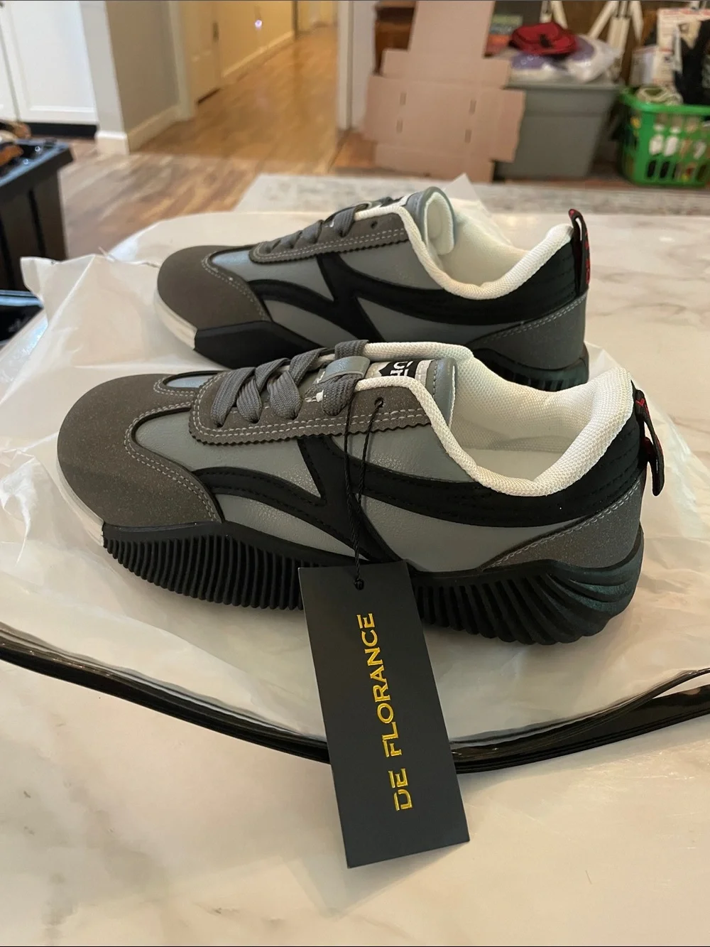 Athletic shoes